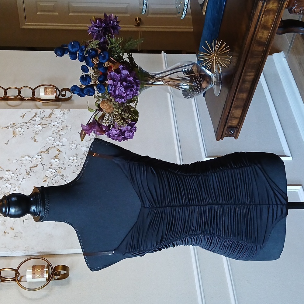 Misguided Slinky Black Ruched Front Bodysuit. Size 4